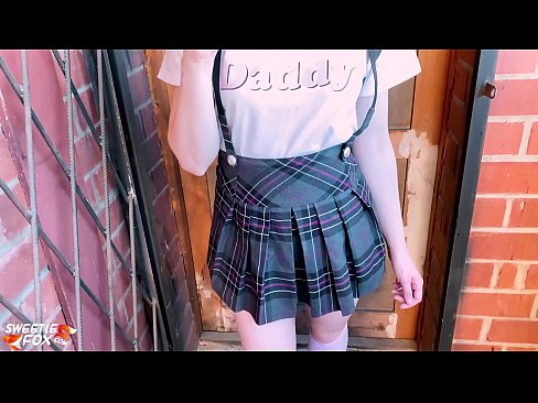 ❤️ Schoolgirl ດູດ dick ຂອງນາງເລິກແລະ fucks ແທນທີ່ຈະຫ້ອງຮຽນ. ❤❌ ຮູບໂປ້ທາງຮູທະວານ ທີ່ lo.dreamlandpassionfever.ru ❌️❤